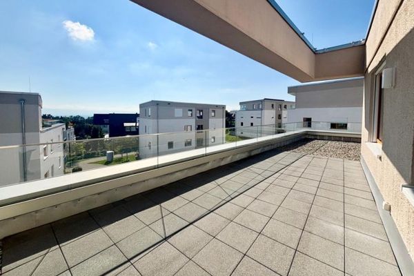 Nad dachami Friedrichshafen!
Ekskluzywny 3-pokojowy penthouse
