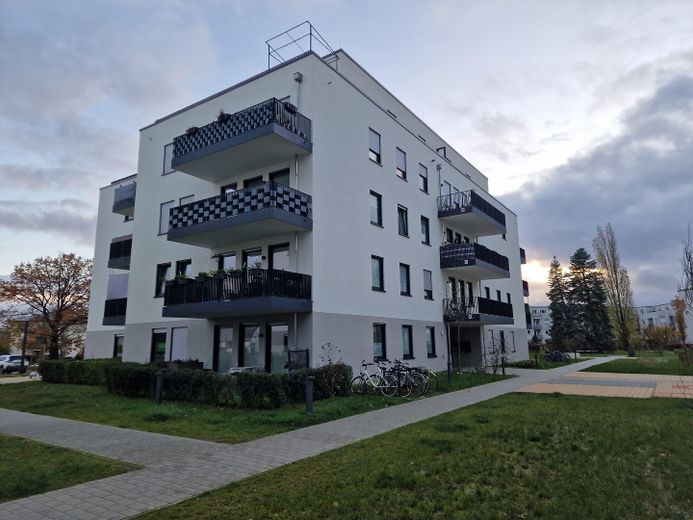 Gebäude