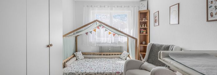 Kinderzimmer Richtung Fenster