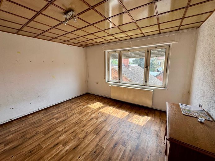 Einmalige Chance in Gräfenhainichen - Haus zum attraktiven Preis – Zimmer