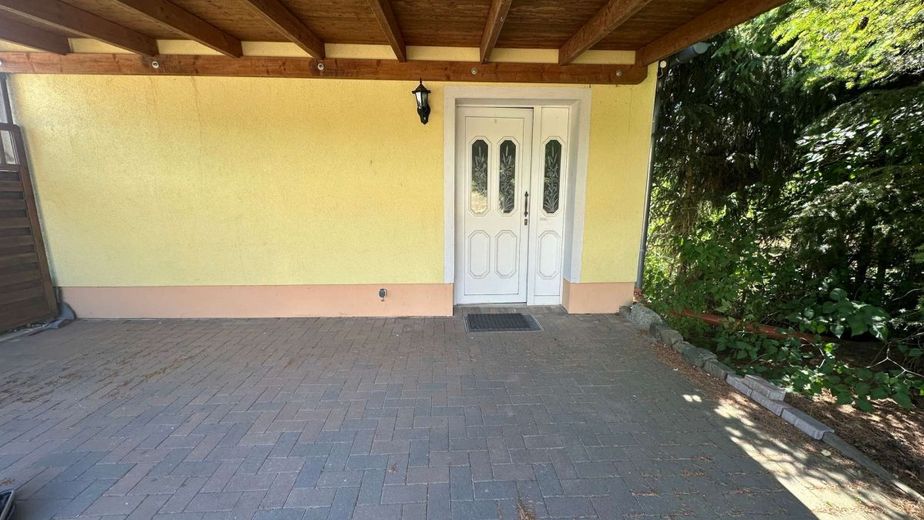 PROVISIONSFREI - Tolle 3-Zimmer-Wohnung in Schollene mit überdachter Terrasse – Eingang