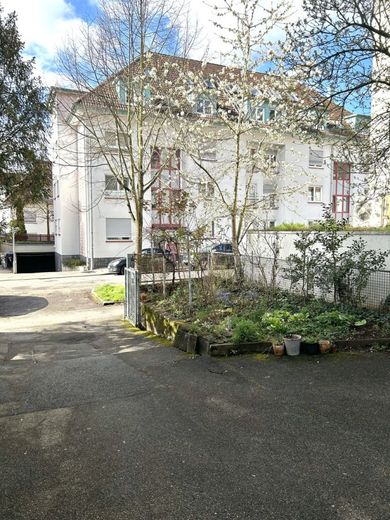 Charmante und charakteristische 3-Zimmer-Wohnung im Herzen von Esslingen am Neckar – Einfahrt