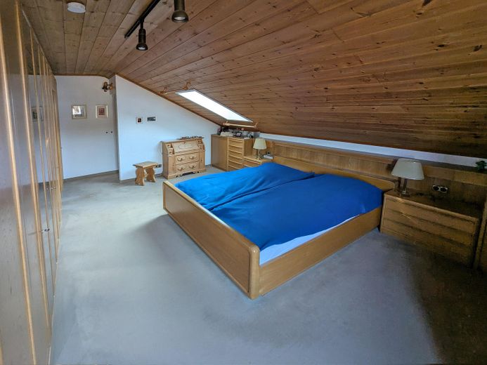 Schlafzimmer DG