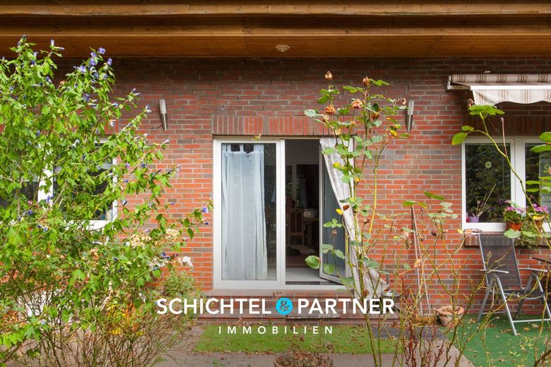 Farge | Solider Bungalow auf Waldgrundstück mit Doppelgarage – S&amp;P | Terrasse