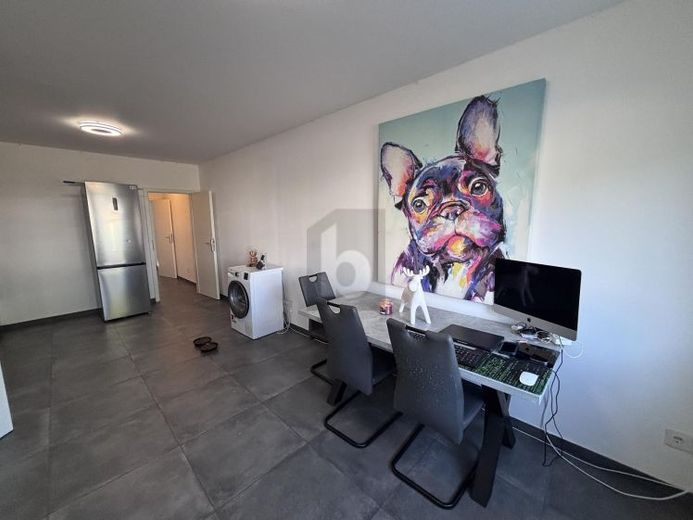 CHARME, LAGE, GARTEN, 2 EBENEN, STELLPLATZ – Foto 1