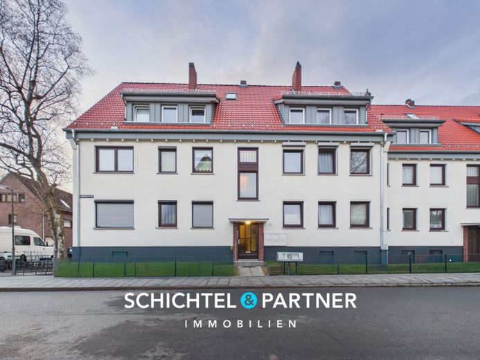 Fähr-Lobbendorf | 3 odalı ve yenilenmiş binalı yatırım dairesi – Foto 1