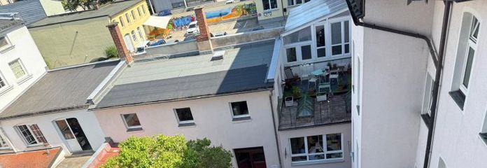 Top gepflegt & voll vermietet: Wohn- & Geschäftshaus mit 1 Gewerbeeinheit, 4 Wohneinheiten & 1 Penthouse