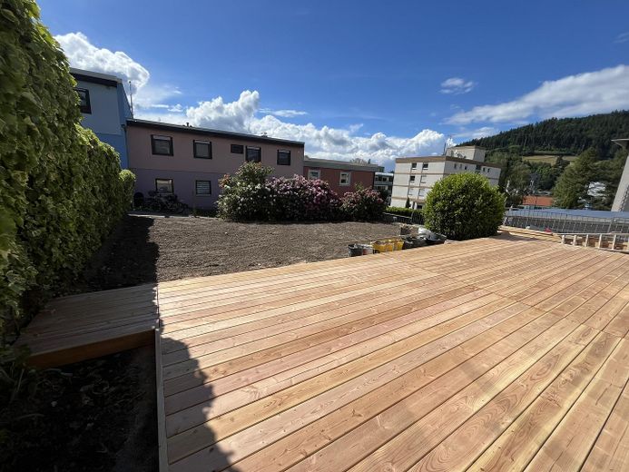 Terrasse mit Garten 