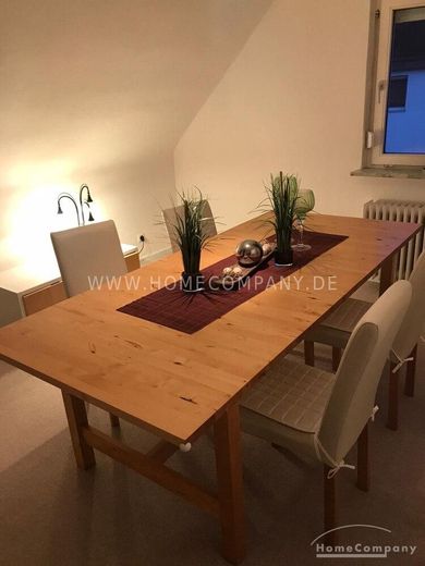 5 Zi. Whg., möbliert, 1. OG. – 063557199d878c8348d480b016a26c6553efcf8b.jpg