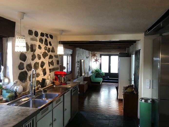 Lovingly modernized house with charm & history – Foto 13
