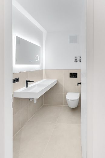 Modernes Gäste-WC