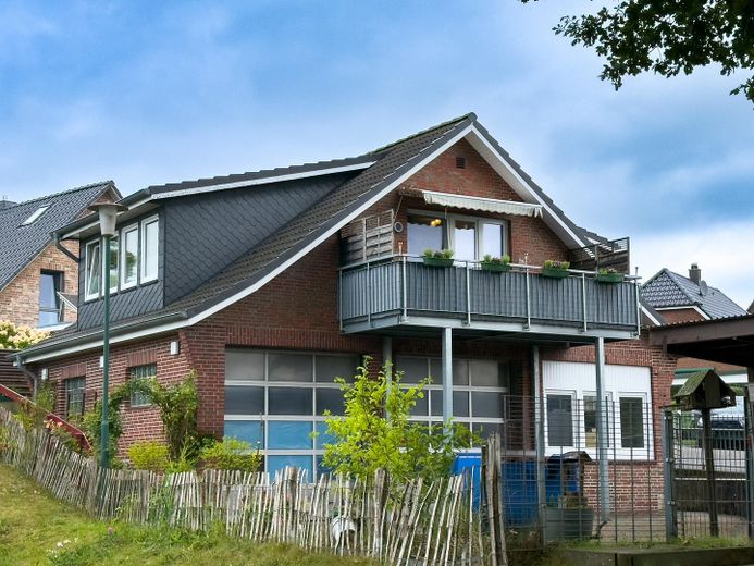 Bien immobilier polyvalent aux possibilités d’utilisation attrayantes – Südansicht