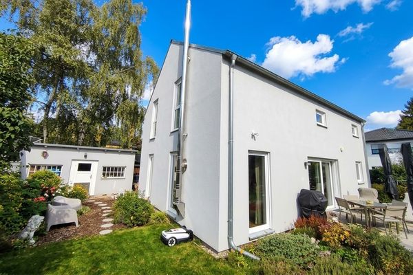 Moderna casa de arquitecto de 6 habitaciones en Mahlsdorf-Süd, de particular