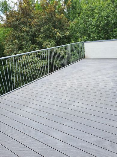 3,5Zi mit Dachterrasse, Solingen Wald, Waldrand, Renoviert, auf Wunsch mit Möbelübernahme Vormieter – Foto 1