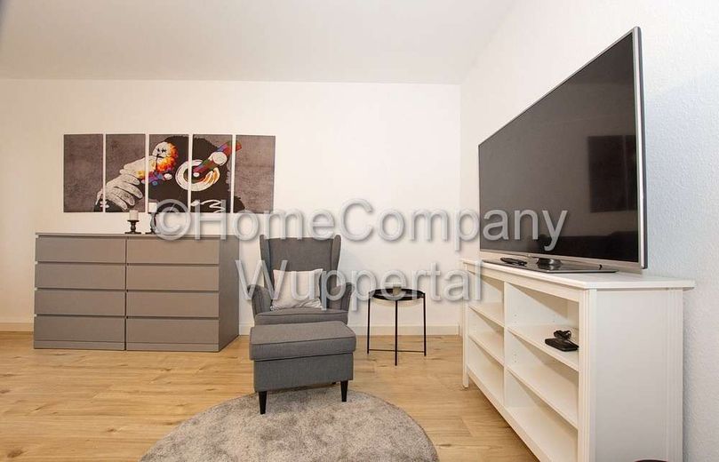 Modernes Apartment mit neuem Bad und Internetzugang in der Südstadt – a99486c20dbbafc952d6b2ec9ca82214b88e9aa4.jpg