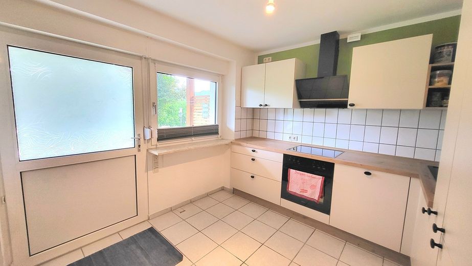 Charmante, renovierte 2-Zimmer-Wohnung mit hochwertiger Einbauküche – Foto 10