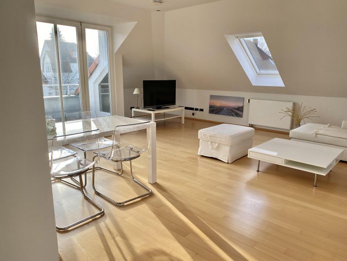Appartamento di design arredato nel quartiere Dobbenviertel di Oldenburg – Foto 2