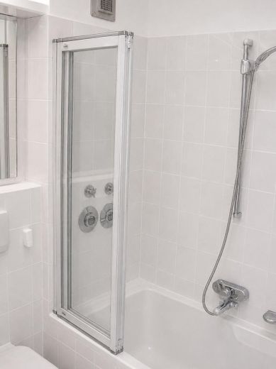 spacious 4-room apartment for rent – Bad 2