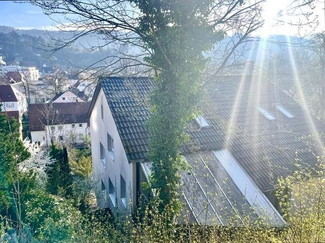 Mehrfamilienhaus mit Panoramablick in Blaubeuren – Haus von oben