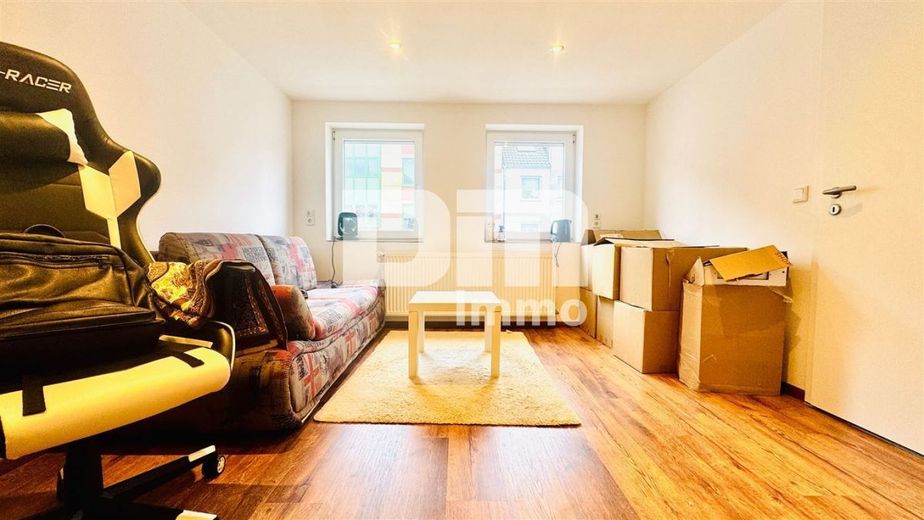 Wohn Gewerbe Ensemble mit 6 neuwertigen Apartments + Restaurant in Traumlage – OG Apartment 1