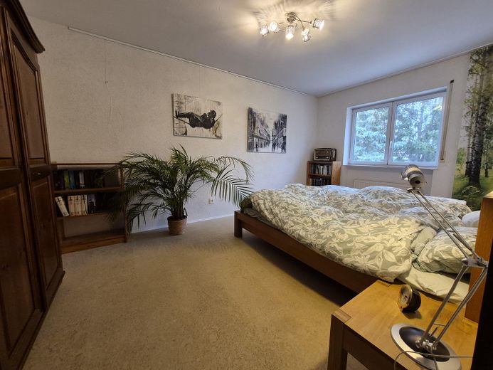 1.Stock Schlafzimmer