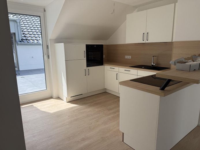 ***Neubau***KFW40Plus***Einbauküch***4,5 Zimmer-Maisonette*** – Foto 18