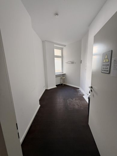 Eckladen - Büro, Handel, Praxis, Galerie – HP - Raum 4