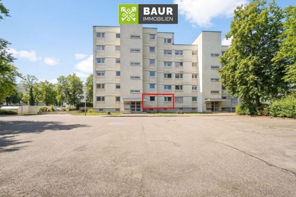 360° |¡DISPONIBLE DE INMEDIATO! Vivienda ajardinada de 3 habitaciones con terraza