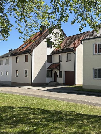 Esclusivo appartamento di 6 locali – Hausansicht