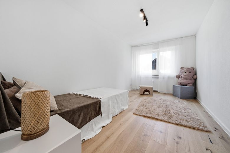Moderne, sanierte 4 Zimmer Wohnung zum Erstbezug und provisionsfrei – Kinderzimmer
