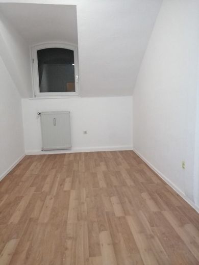 Dachgeschosswohnung in Höxter/Ottbergen zu vermieten – Schlafzimmer