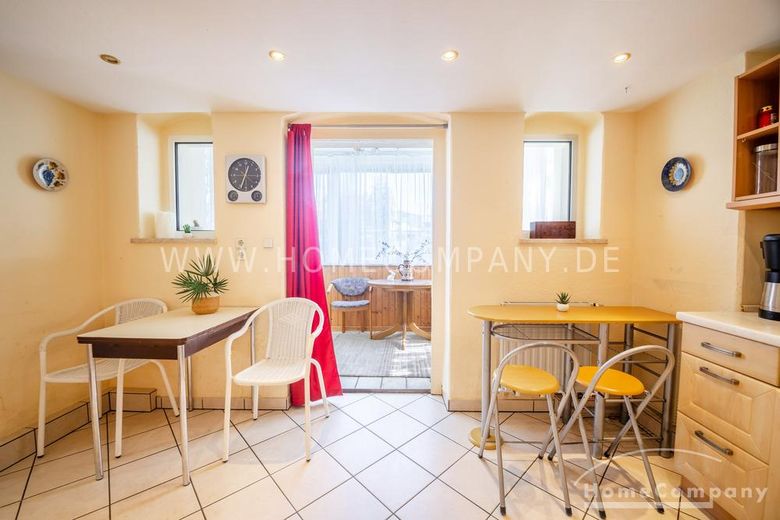 14050 HomeCompany Dresden مفروش/مؤثث شقة جميلة من 3 غرف في فايسن هيرش مع استخدام الحديقة بحد أقصى 3 أشخاص – 36995fdc69159783b4d3cfe2f99a7b390801de95.jpg