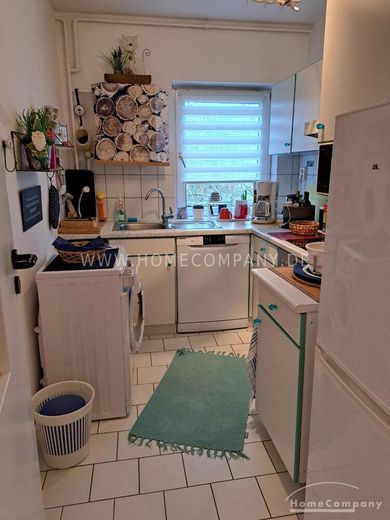 Helle, ruhige 2-Zimmer-Wohnung mit Balkon in Berlin-Tegel, Nähe Tegeler See, möbliert – 6b3206745c5b3530fe2dc8af7858a01c1692a003.jpg
