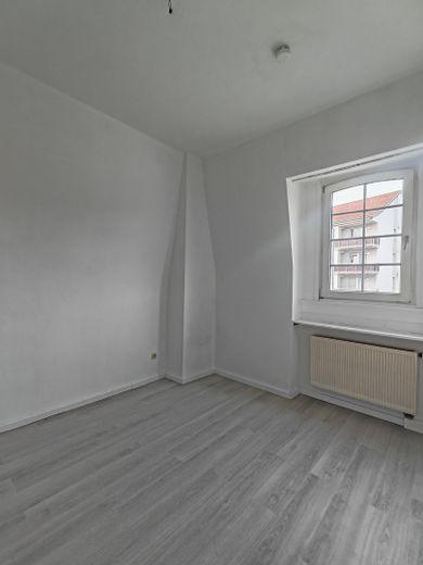 Helle renovierte 2-Zimmerwohnung – फोटो 4