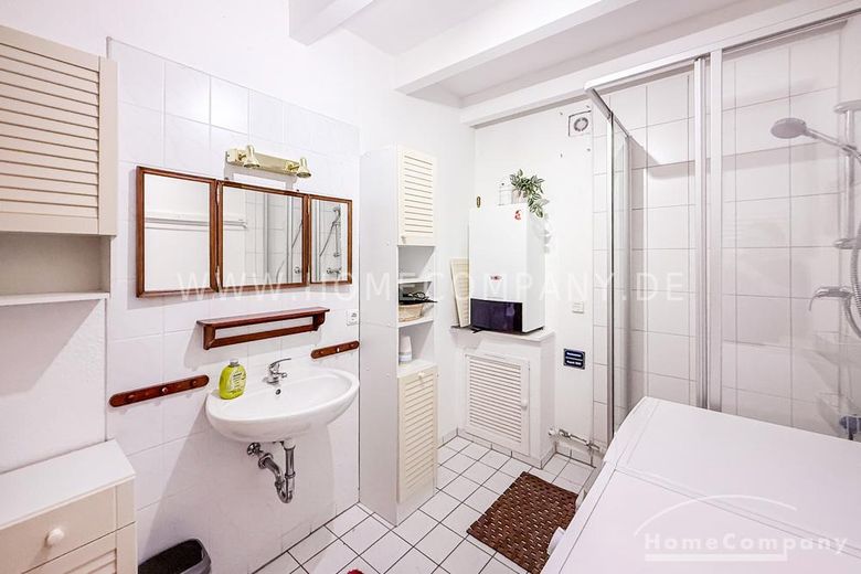 9500 HomeCompany Dresden Möbliert/Furnished 3-Zimmer Apartment / Haus mit Gartennutzung in Dresden-Rochwitz 4 Personen – 1d56fbec278ffc68399d7bed56939038ff823db3.jpg