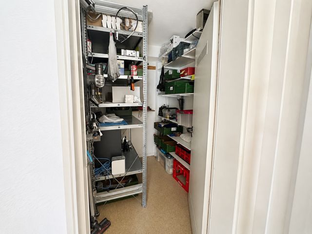 Großzügige 5-Zimmer-Wohnung mit zwei Balkonen in Böblingen – Foto 11