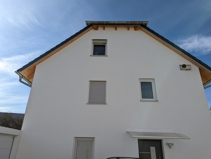 Einfamilienhaus nähe Saturnarena – Eingang