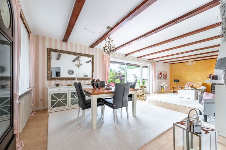 Gepflegtes Wohnen in ruhiger Lage
mit der Nordsee vor der Tür – Esszimmer