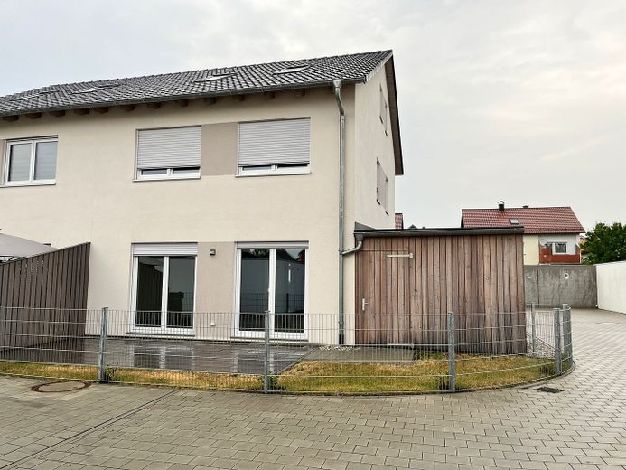 Doppelhaushälfte in Schwandorf zu vermieten – Photo 3