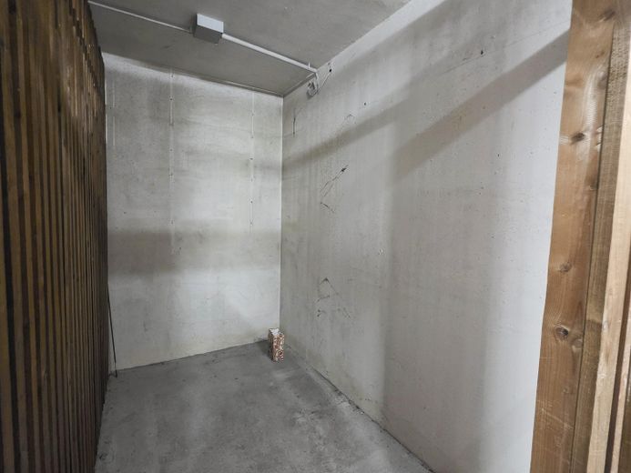 TOP RENOVIERTE UND KOMPLETT EINGERICHTETE 2,5-ZIMMER WOHNUNG IN SCHWABING WEST - PROVISIONSFREI – Kellerraum