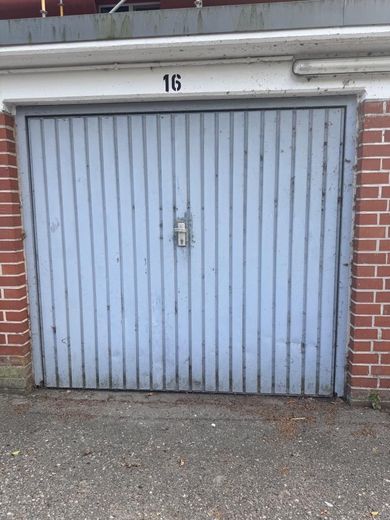 offene Besichtigung - Samstag 17-18 Uhr - 4 Zimmer ETW inkl. Garage – Garage