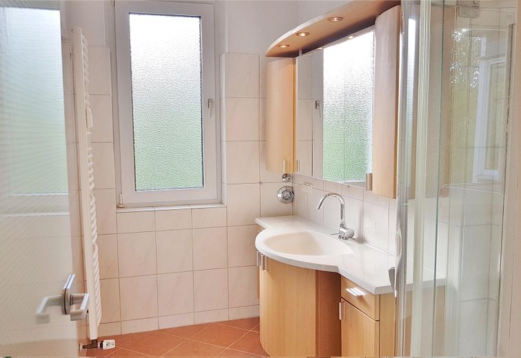 Gutes Wohnen im Weinbergviertel – Bad