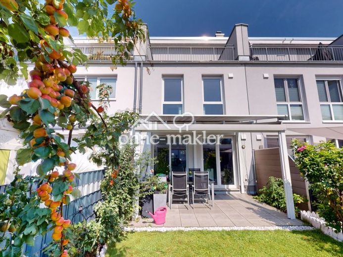 Modernes Reihenmittelhaus mit Garten und Dachterrasse in Berlin-Lichtenrade – फोटो 1