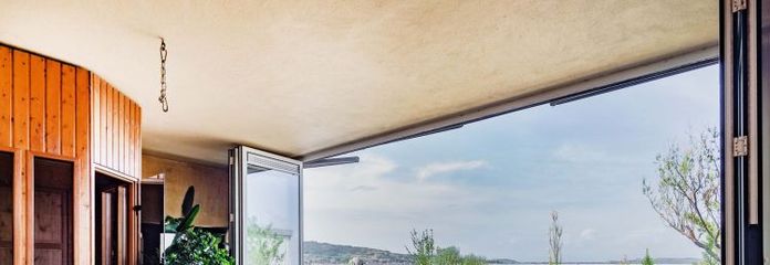 Exklusives Penthouse mit großzügigen Dachterrassen, Sauna und Panoramablick über den Kaiserstuhl