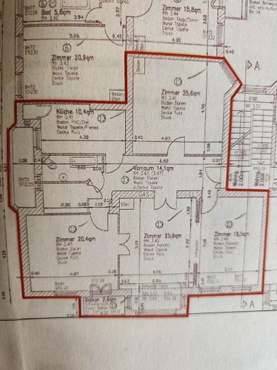 شقة أنيقة من 4 غرف في مبنى قديم | 130 m² | شرفتان | نافذة بارزة | موقع متميز بجوار محطة قطار S-Bahn Karlshorst – الصورة 13