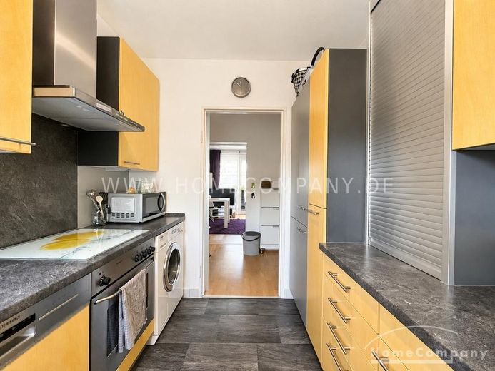 Innenstadt 8072686 Möblierte  &  komplett ausgestattete 2-Zimmerwohnung am Römer – 3e3eb8ff12a11f3f5a659cc82f44d88608761b9e.jpg
