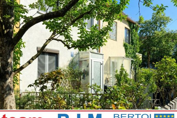 Klassisches Siedler-Reihenhaus in München-Laim. Garten. Realteilung. Frei verfügbar.