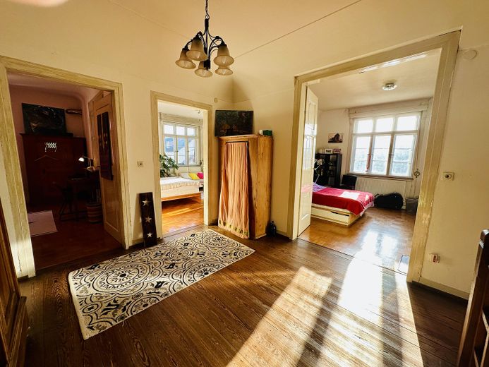 OG-Flur und Zimmereingänge