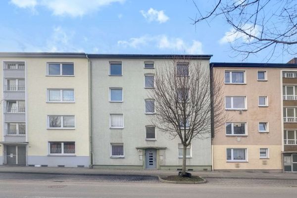 Повністю орендований будинок на 8 квартир в Ессені — чиста дохідність 5,47 % —