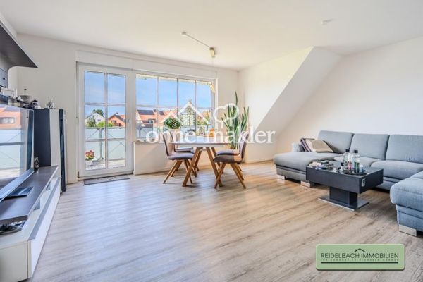 Maisonette mit besonderem Wohngefühl – 85 m², Balkon mit freiem Blick & Stellplatz